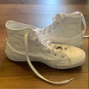 HIGH TOP LEATHER CONVERSE